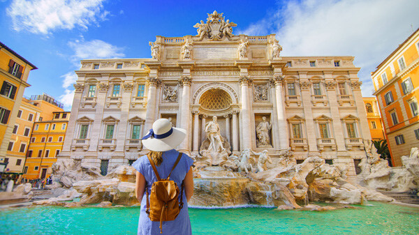 famous-landmark-fountain-di-trevi-in-rome--italy-during-summer