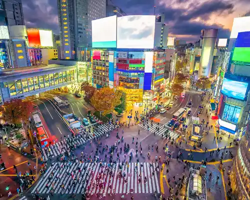 shibuya-crossing-at-twilight-in-tokyo--japan-from-above